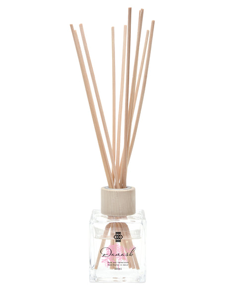 Damask Reed Diffuser | فواحة الأعواد داماسك